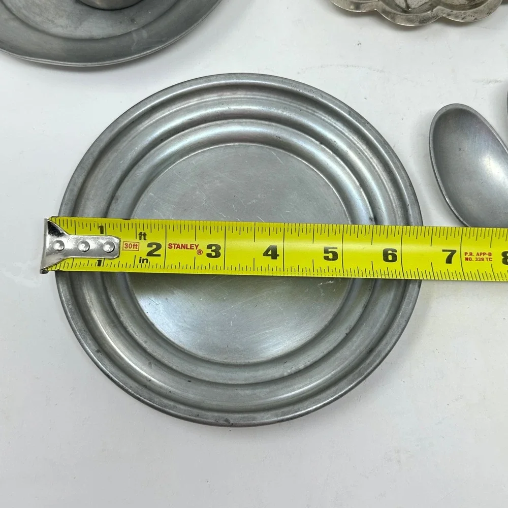 N/A material pewter